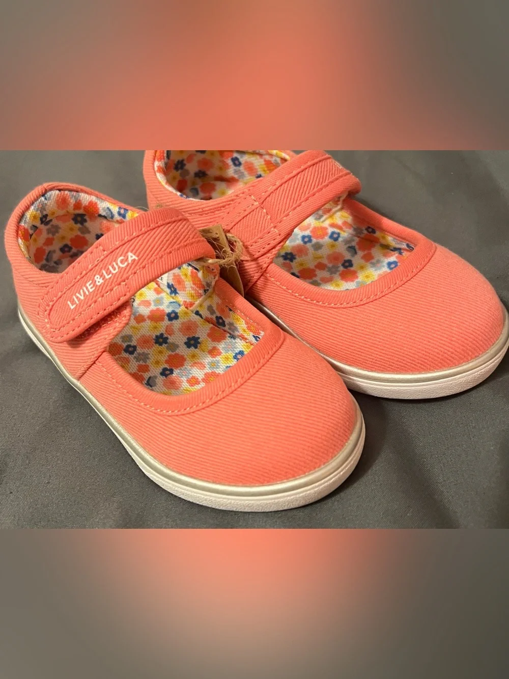 Livie & Luca Ravine Coral Canvas Mary Jane with Floral Lining size 7